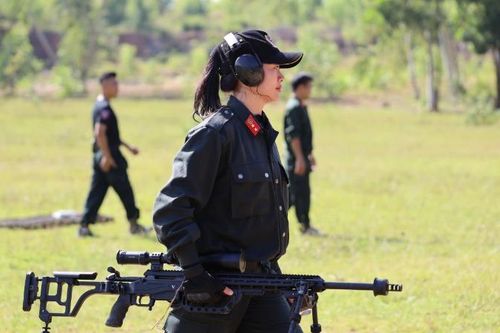 Chuyện về 'bông hồng thép' ở Trung tâm huấn luyện quốc gia chống khủng bố