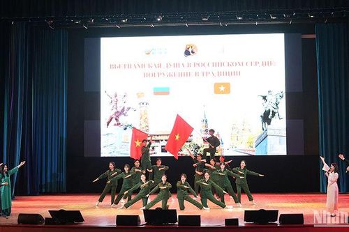 Tăng cường các hoạt động giao lưu văn hóa của sinh viên Việt Nam tại Nga