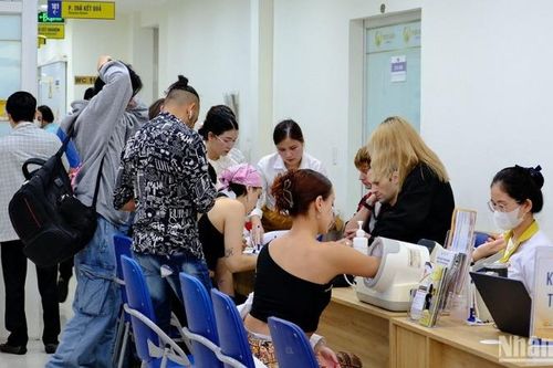 Đà Nẵng tìm hướng phát triển sản phẩm du lịch y tế
