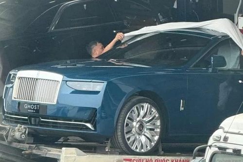 Siêu xe hạng sang Rolls-Royce Ghost Series II bất ngờ lộ diện tại Việt Nam