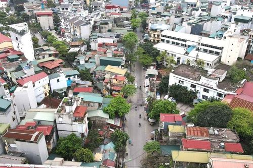 Hiện trạng đường Lĩnh Nam ùn tắc, xuống cấp trước ngày khởi công cải tạo