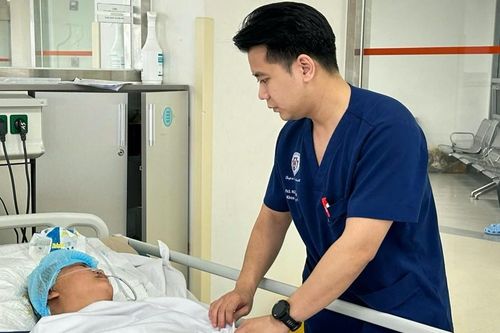 4 phụ nữ trẻ đột quỵ do dùng thuốc tránh thai kéo dài, lời cảnh tỉnh từ bác sĩ