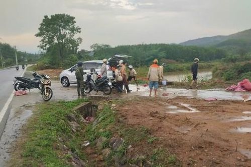 Kon Tum: Sét đánh khiến 7 người thương vong