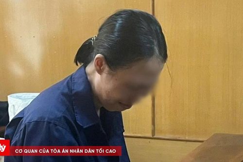 Bị chó cắn, mang xăng sang đốt hàng xóm
