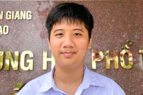 Nam sinh vào chung kết Olympia và giai thoại 'Lam không muốn nghỉ'