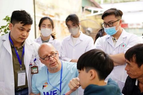 Phẫu thuật khe hở môi - vòm miệng miễn phí cho trẻ hoàn cảnh khó khăn