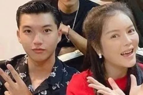 Tin đồn hẹn hò của cặp chị em cách nhau 17 tuổi trong showbiz Việt dậy sóng trở lại