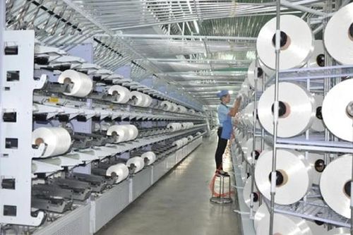 Vừa thay đổi nhân sự cấp cao, Sợi Thế Kỷ nhận tin xử phạt