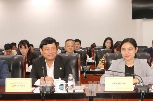 Bình Dương tiếp cận kinh nghiệm quốc tế trong xây dựng Khu thương mại tự do