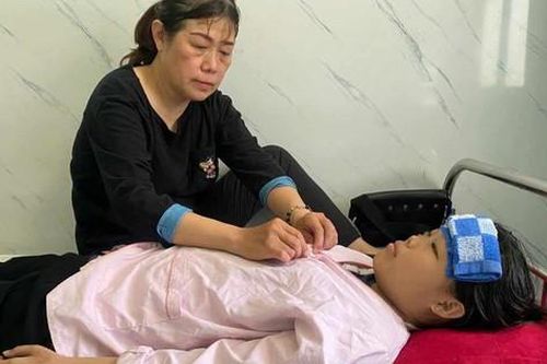 Khẩn cầu của nữ giáo viên có chồng và con gái cùng mắc bệnh hiểm nghèo