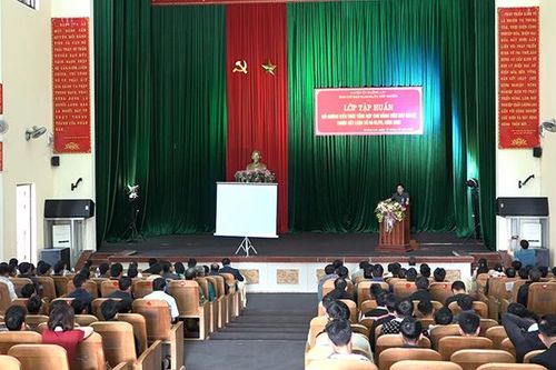 Mường Lát: Nâng cao kiến thức tổng hợp cho đảng viên các chi bộ thuộc Kết luận số 50-KL/TU