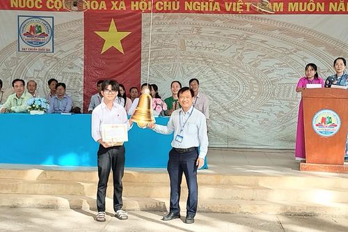Hội thi 'Tìm hiểu cội nguồn dân tộc' lần thứ 18