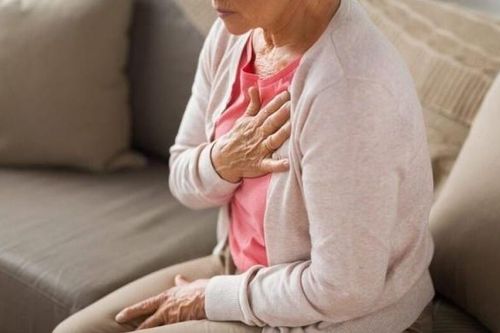 Bị hụt hơi sau đột quỵ phải làm gì?