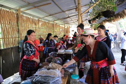 Từ ngày 26- 27/4 sẽ diễn ra Ngày hội 'Hương sắc bản mông' xã Khun Há lần thứ III