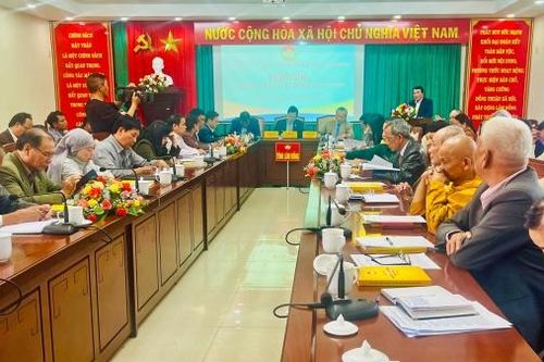 Chủ động đổi mới tổ chức hoạt động của Mặt trận Tổ quốc và các đoàn thể