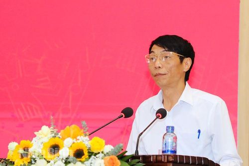 Đoàn đại biểu Quốc hội tỉnh tiếp xúc cử tri thành phố Hoa Lư
