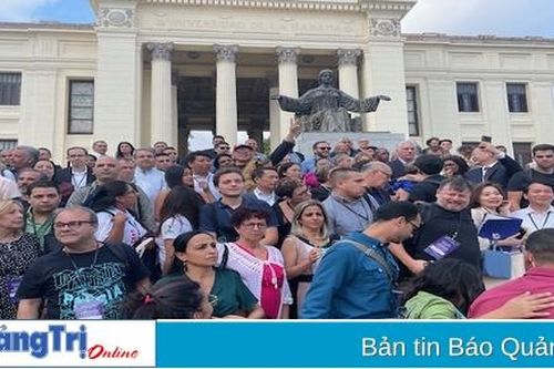 Cuba - xa mà gần