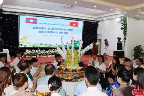 Tết Bunpimay – Gắn kết tình hữu nghị Việt – Lào