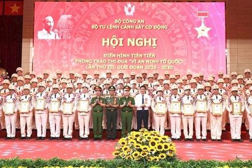 Bộ Tư lệnh Cảnh sát cơ động tôn vinh 80 điển hình tiên tiến giai đoạn 2020-2025