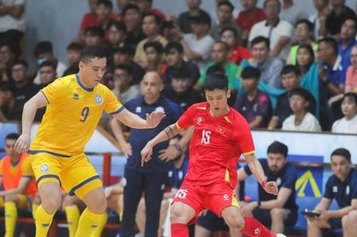 Tuyển futsal Việt Nam giành chiến thắng chung cuộc trước Kazakhstan