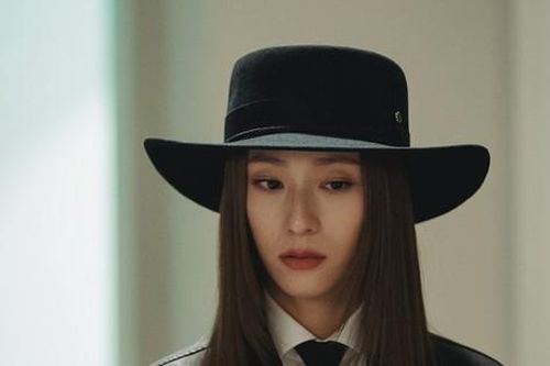 'Way Back Love' gây sốt với khách mời quá xịn: Krystal hóa Thần Chết siêu ngầu