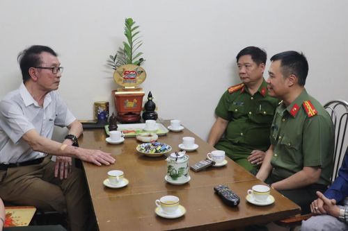 Tri ân, khắc ghi hy sinh to lớn của thế hệ cha anh đi trước