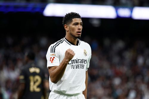 Real Madrid tái hiện 'ma thuật đen', Arsenal run rẩy?