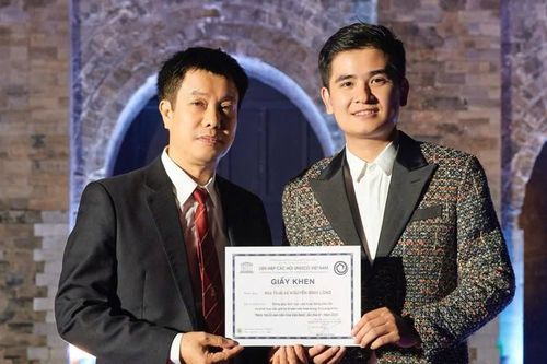 NTK Nguyễn Minh Long và hành trình lưu giữ tinh hoa áo dài Việt