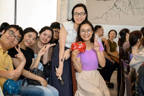 'Nếu cho tôi tham gia cùng, tôi sẽ hiểu' - Xây dựng một cộng đồng hành động thúc đẩy trao quyền cho phụ nữ