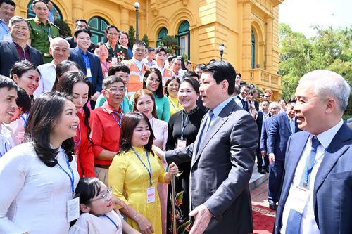 Chủ tịch nước Lương Cường: Cần nhân rộng hơn nữa các cá nhân, tập thể hoạt động vì cộng đồng