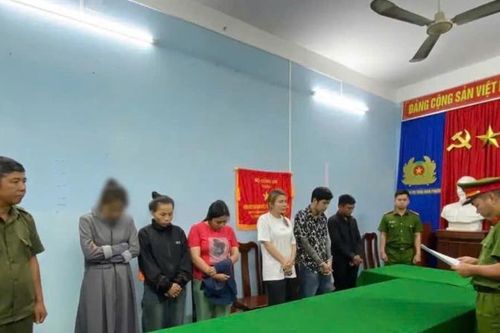 Tạm giữ nhiều đối tượng tổ chức sử dụng trái phép chất ma túy