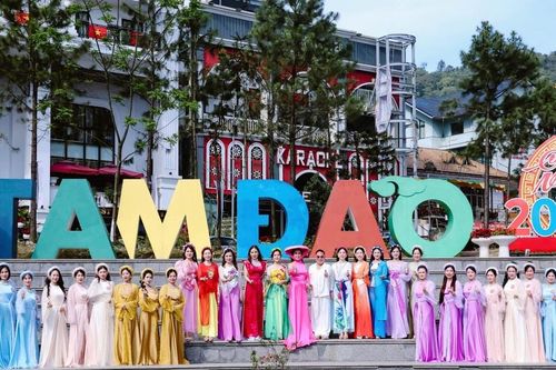 Hoa hậu Doanh nhân Việt Nam Toàn cầu 2025: Thí sinh thướt tha giữa trời mây Tam Đảo