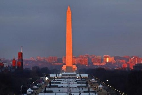 Thủ đô Washington của Mỹ đối mặt cú sốc lịch sử khi cơ quan chính phủ rời đi