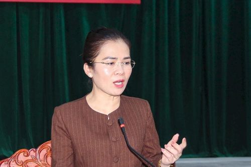Phó Bí thư Tỉnh ủy Nghệ An Võ Thị Minh Sinh làm việc với huyện Quỳnh Lưu về sắp xếp đơn vị hành chính cấp xã