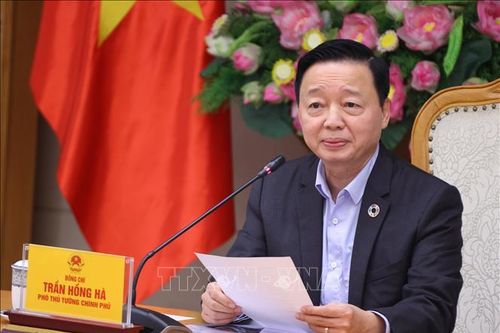 Phó Thủ tướng Trần Hồng Hà họp về đề xuất đầu tư tuyến đường sắt chở khách Hà Nội - Quảng Ninh