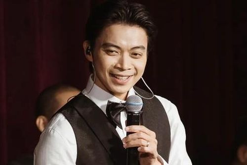 Nam ca sĩ đắt show của Vpop bất ngờ hủy cùng lúc 3 đêm nhạc?