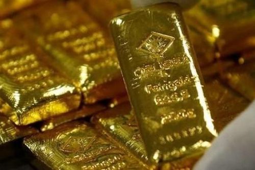 Nóng nhất trong ngày: Giá vàng tăng 'điên loạn' cao nhất mọi thời đại; Hoang mang khi phát hiện nuôi con bằng sữa giả