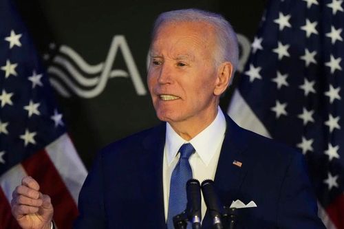 Ông Biden lên tiếng, cáo buộc ông Trump 'gây hấn' với an sinh xã hội