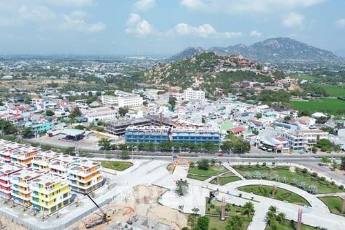 Vùng 'đất thép' Ninh Thuận: Nơi gieo hy vọng và nảy mầm phát triển