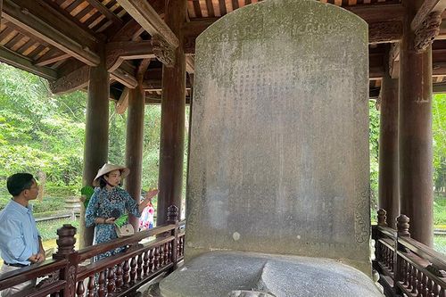 Bảo tồn, phát huy giá trị hiện vật: Việc không dễ (Bài cuối): Bảo tồn, phát huy giá trị hiện vật: Còn nhiều cái khó