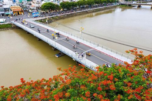 Vùng đất An Giang kiên cường, phát triển