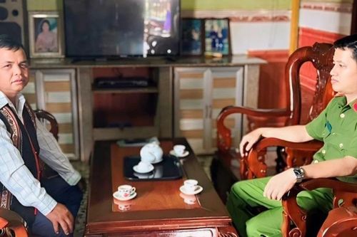 Trung tá Ksor Blơm: 'Điểm tựa' của người dân vùng biên