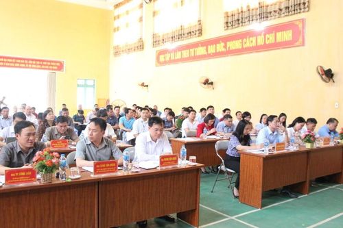 Đoàn đại biểu Quốc hội tỉnh Lạng Sơn tiếp xúc cử tri tại huyện Chi Lăng