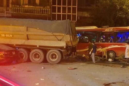 Thông tin mới về vụ tai nạn liên hoàn trên QL1 khiến 21 người nhập viện