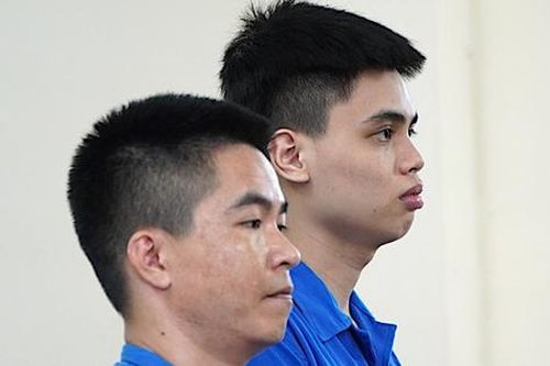 7 lần bán ma túy thuê, hai thanh niên lĩnh tổng cộng 37 năm tù