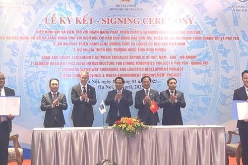 Việt Nam ký kết Hiệp định vay và viện trợ gần 400 triệu USD cho 3 dự án