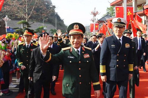 Chính thức diễn ra hoạt động giao lưu hữu nghị quốc phòng biên giới Việt Nam - Trung Quốc lần thứ 9