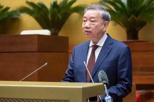 Công tác cán bộ cần bảo đảm công khai, minh bạch