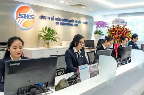 Chứng khoán SHS chốt ngày trả cổ tức 20%, dừng kế hoạch tăng vốn tỷ lệ 1:1