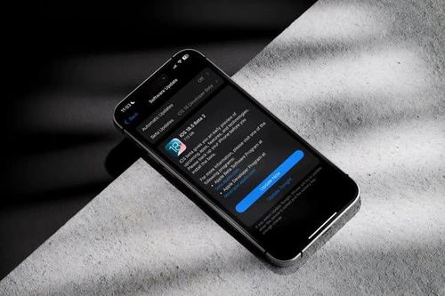 Apple phát hành iOS 18.5 beta 2